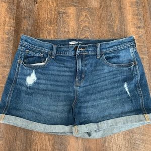 Old navy boyfriend shorts